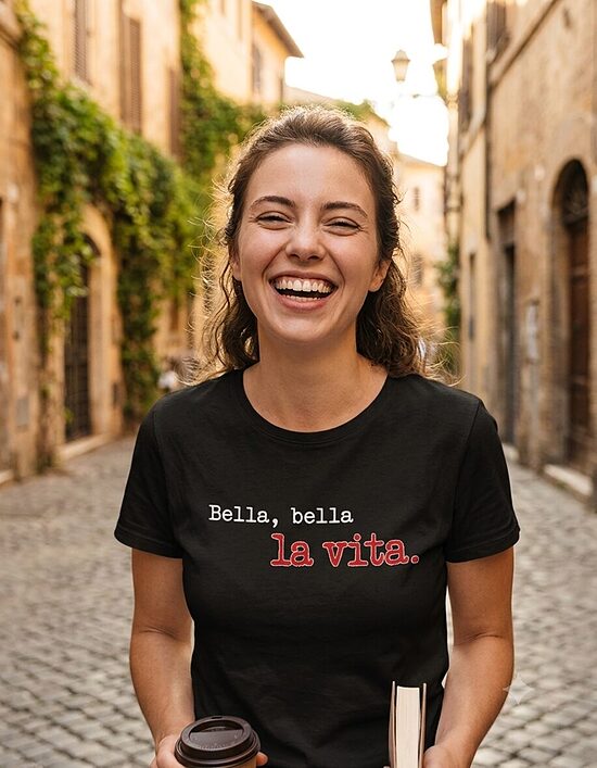 T-SHIRT